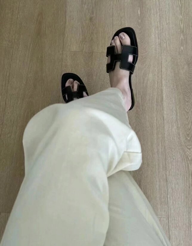 에르메스 오란 샌들